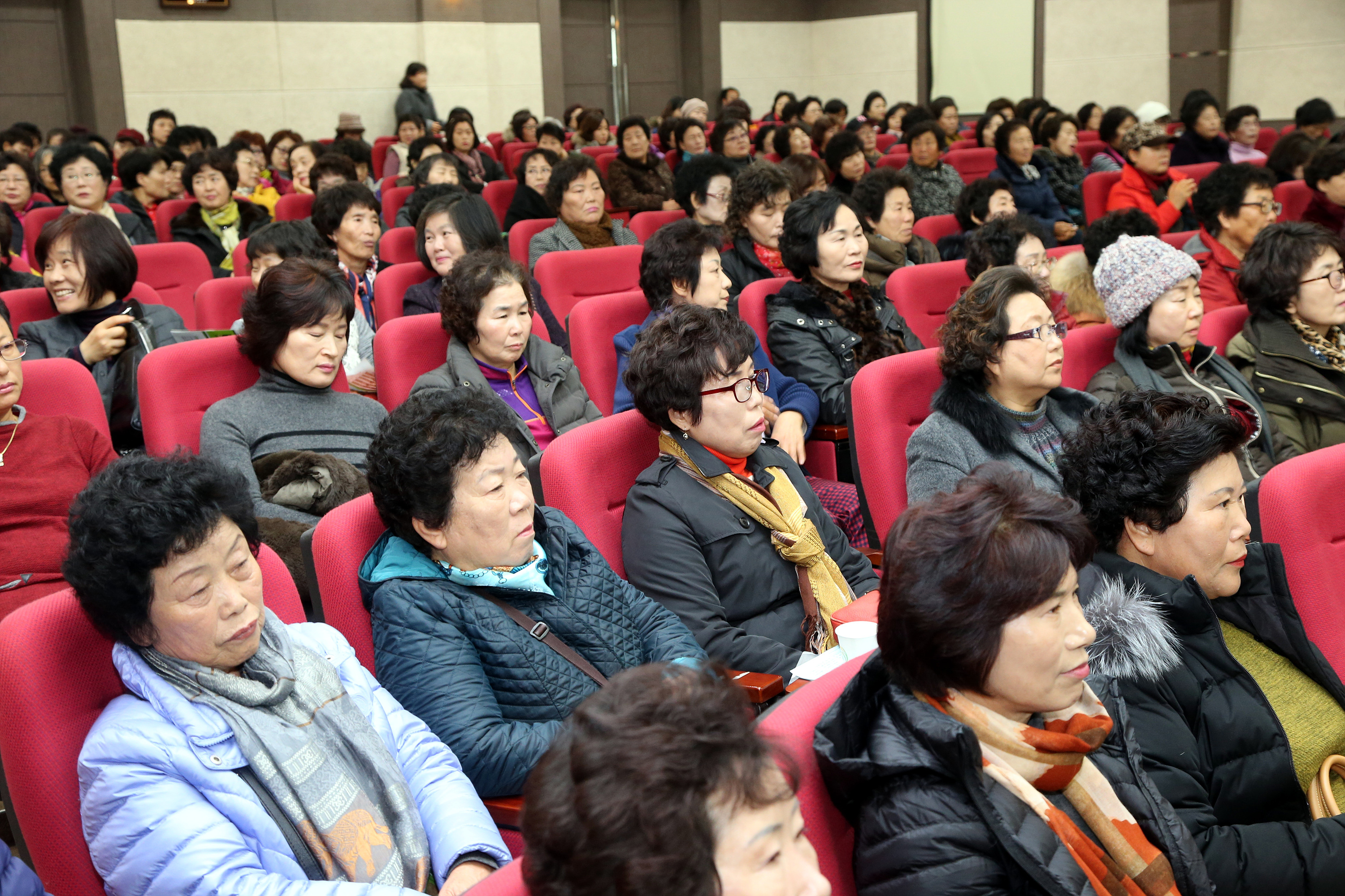 (9일)서천군 2016년을 마무리하는 농촌여성문화강좌 개최 (3)