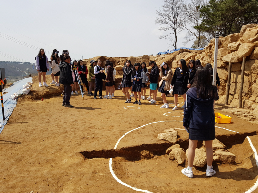 꾸미기_(11일) 서천군, 지역 학생 대상으로 580년 전 서천읍성과의 만남 추진1