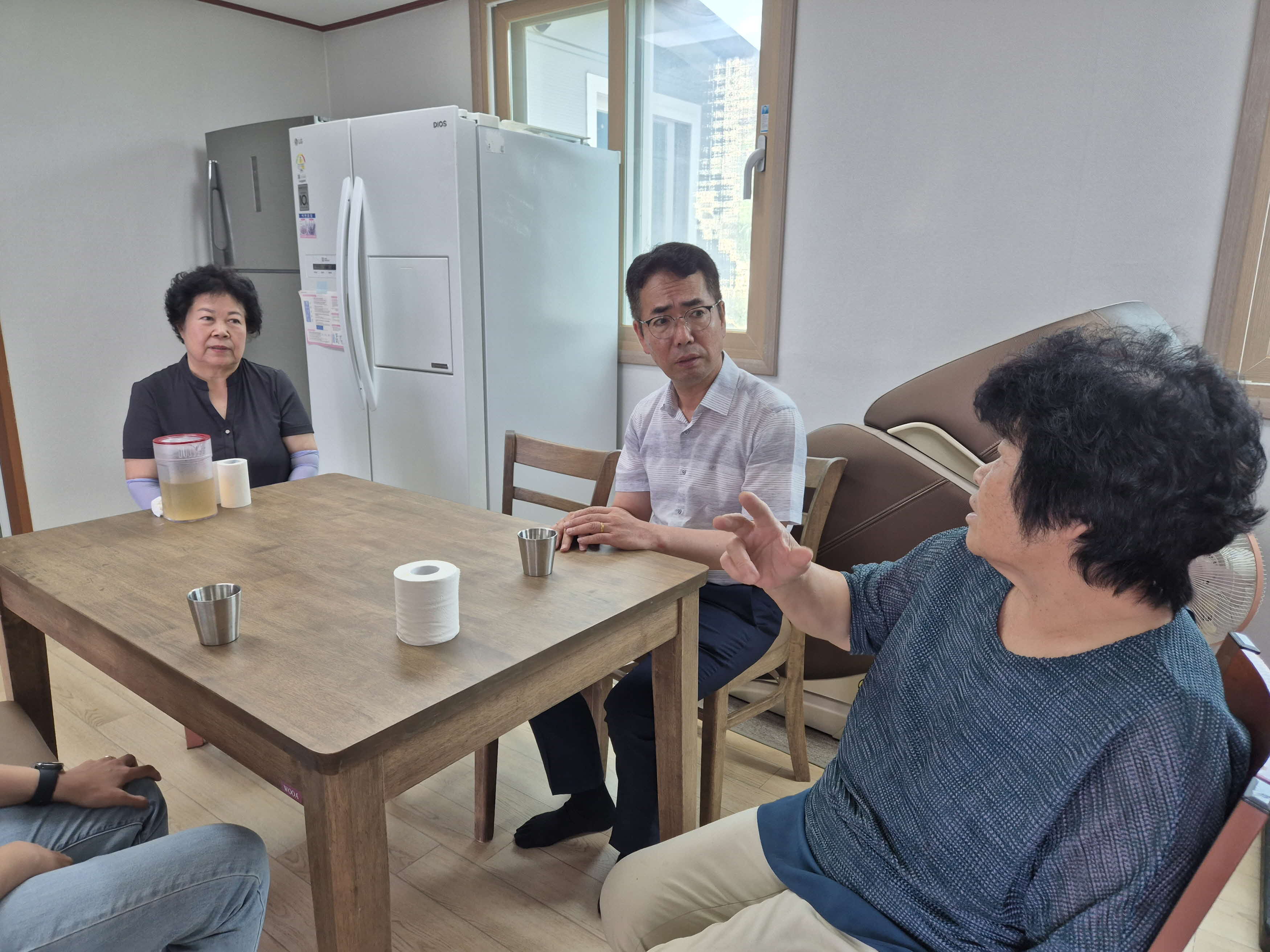 김태승 마서면장, 혹서기 대비 41개 마을회관 돌며 안전점검 실시