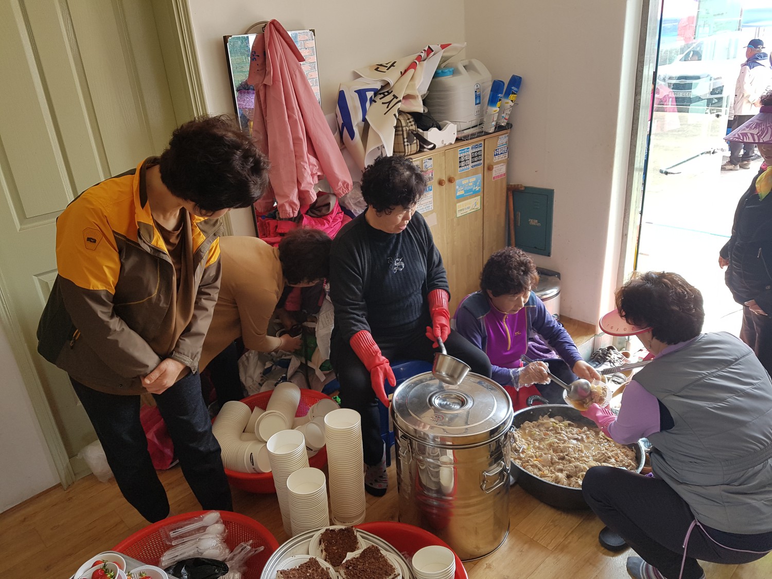 비인면, 세 번째 행복밥차 운영