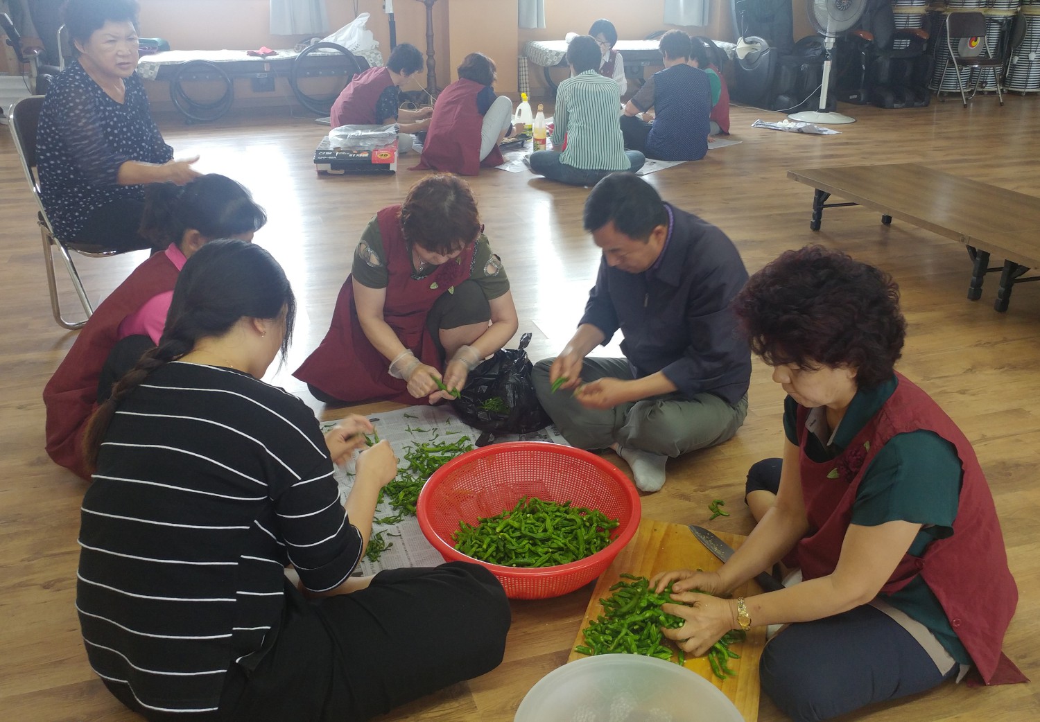 비인면, 사랑 가득찬(饌) 반찬 배달