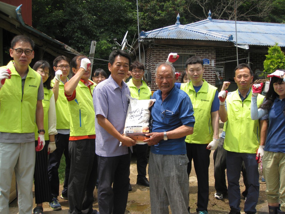 한산면, 한산사랑봉사단 독거노인 봉사활동